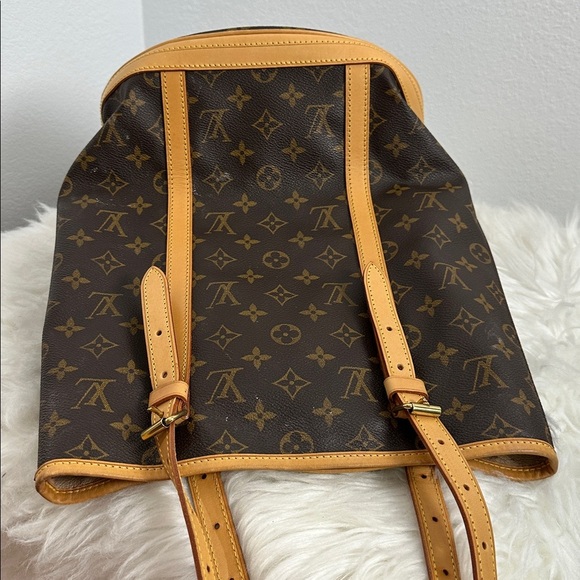 💯Authentic Louis Vuitton Monogram Bucket Bag🍀 - Picture 10 of 17